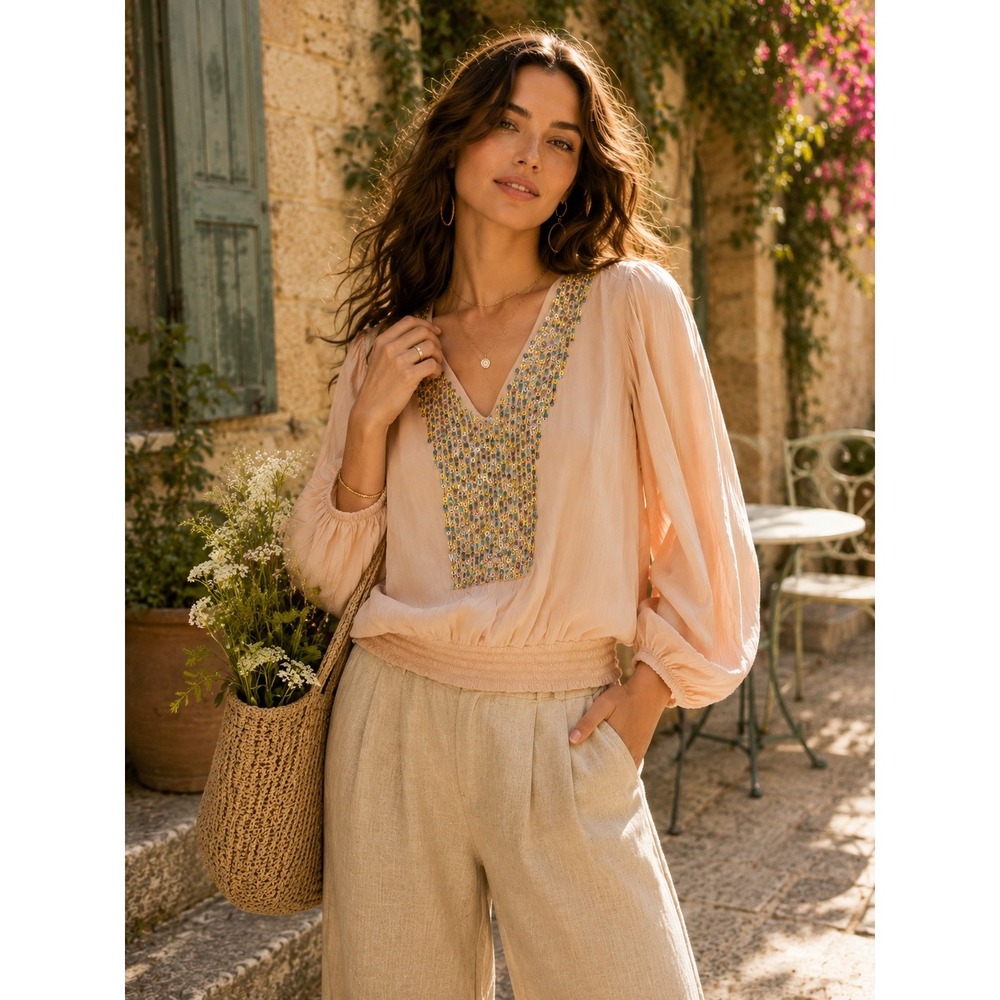 NWT Maeve Anthropologie KRISTIE SEQUINED PEASANT Blouse Women S‎ PEACH Smocked